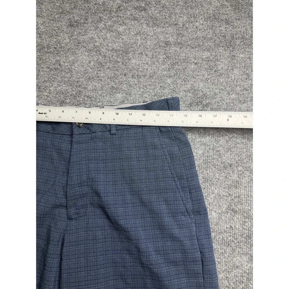 Walter Hagen Men's 30 Performance 11 Easy Waist Golf Shorts Blue Plaid Pockets